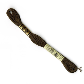 DMC Broderigarn - Nr 3021 - Mrkebrun - 8 m.