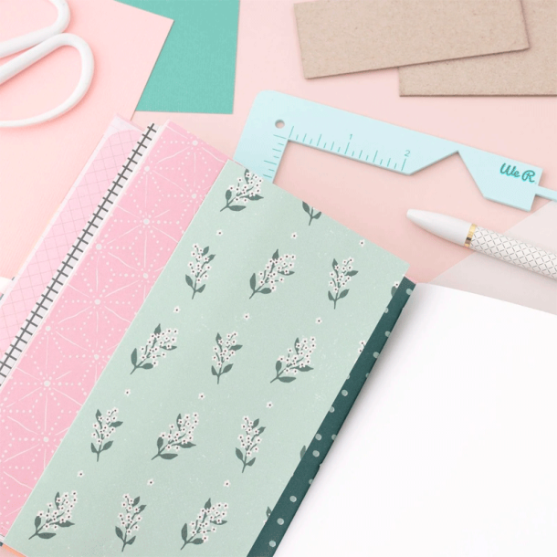 We R Makers - Book Cover Guide - Mint