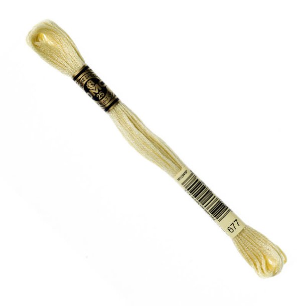 DMC Broderigarn - Nr 677 - Sand - 8 m.