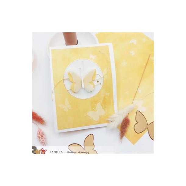 Alexandra Renke - Karton - Artist Butterflies - Sun Yellow