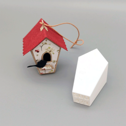 Hjlper til lille fuglehus - SBD429