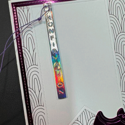 Simple and Basic - Die - Lodrette tekster