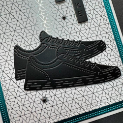 Simple and Basic - Die - Sneakers