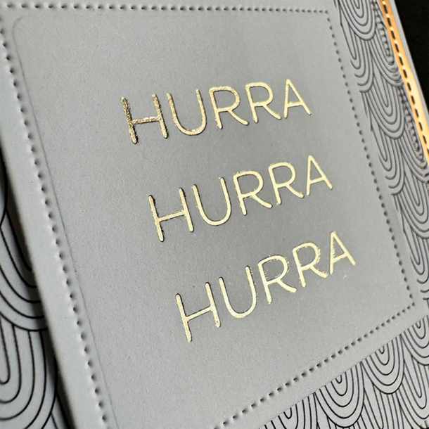 Simple and Basic - Hot Foil Plate / Folie Die - Hurra