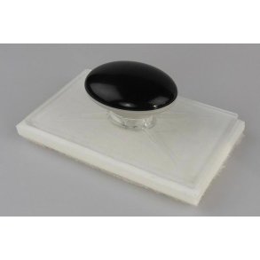 Nellie Snellen - Stamp Cleaning Toll