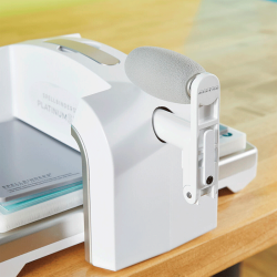 Spellbinders - My Turn hndtag til Platinum 6