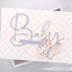 Alexandra Renke - Die - 'Lebendige Typo Baby' / Baby tekst