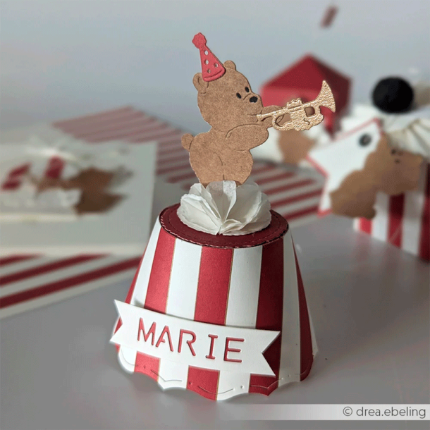 Alexandra Renke - Die - "Muffin-Banderole mit Ornamentrand" / Muffinform med pyntekant