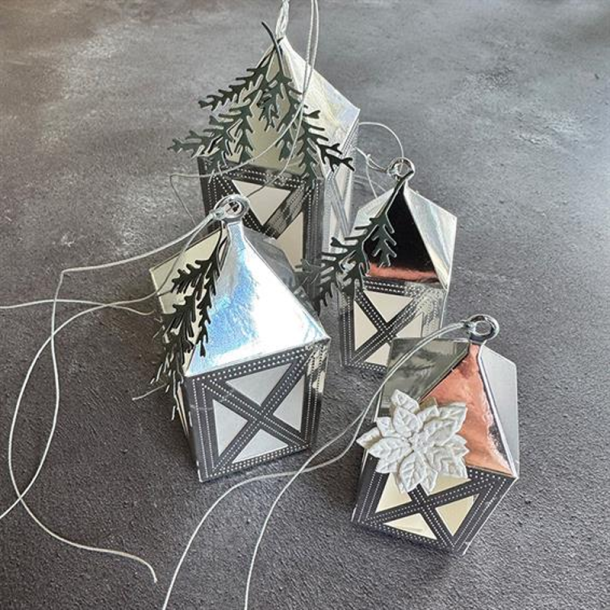 Simple and Basic - Die - Lanterne - Lille