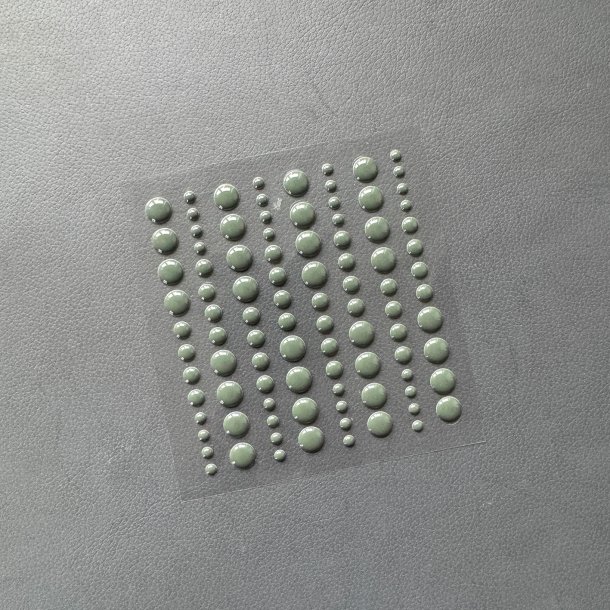 Simple And Basic - Enamel Dots - Mosgrn