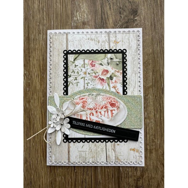 Simple and Basic - Die - Blonde Kant - A7