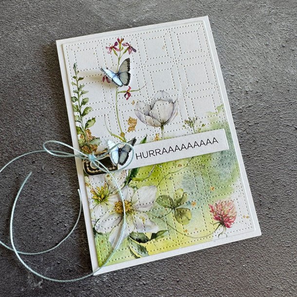 Simple and Basic - Die - A7 - Bagrund - Firkanter