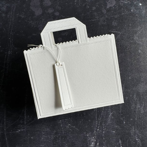 Simple and Basic - Die - Lav shoppingpose