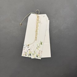 Simple and Basic - Die - Tag med pynt