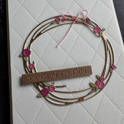 Simple and Basic - Die - Krusedullekrans - Rund