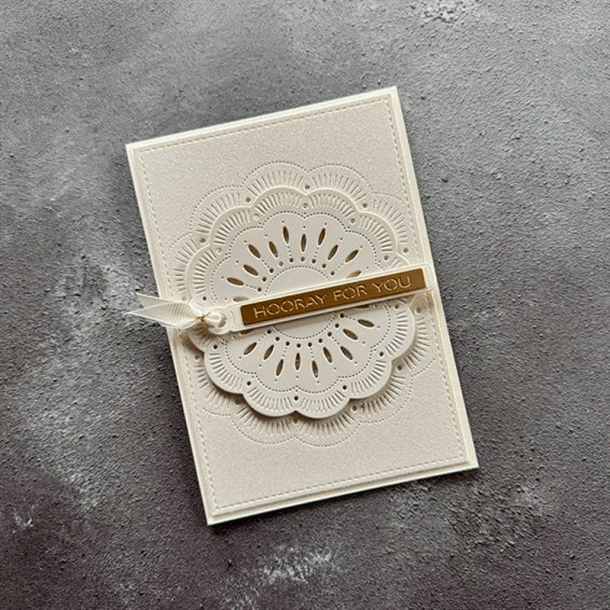 Simple and Basic - Die - A6 - Doily